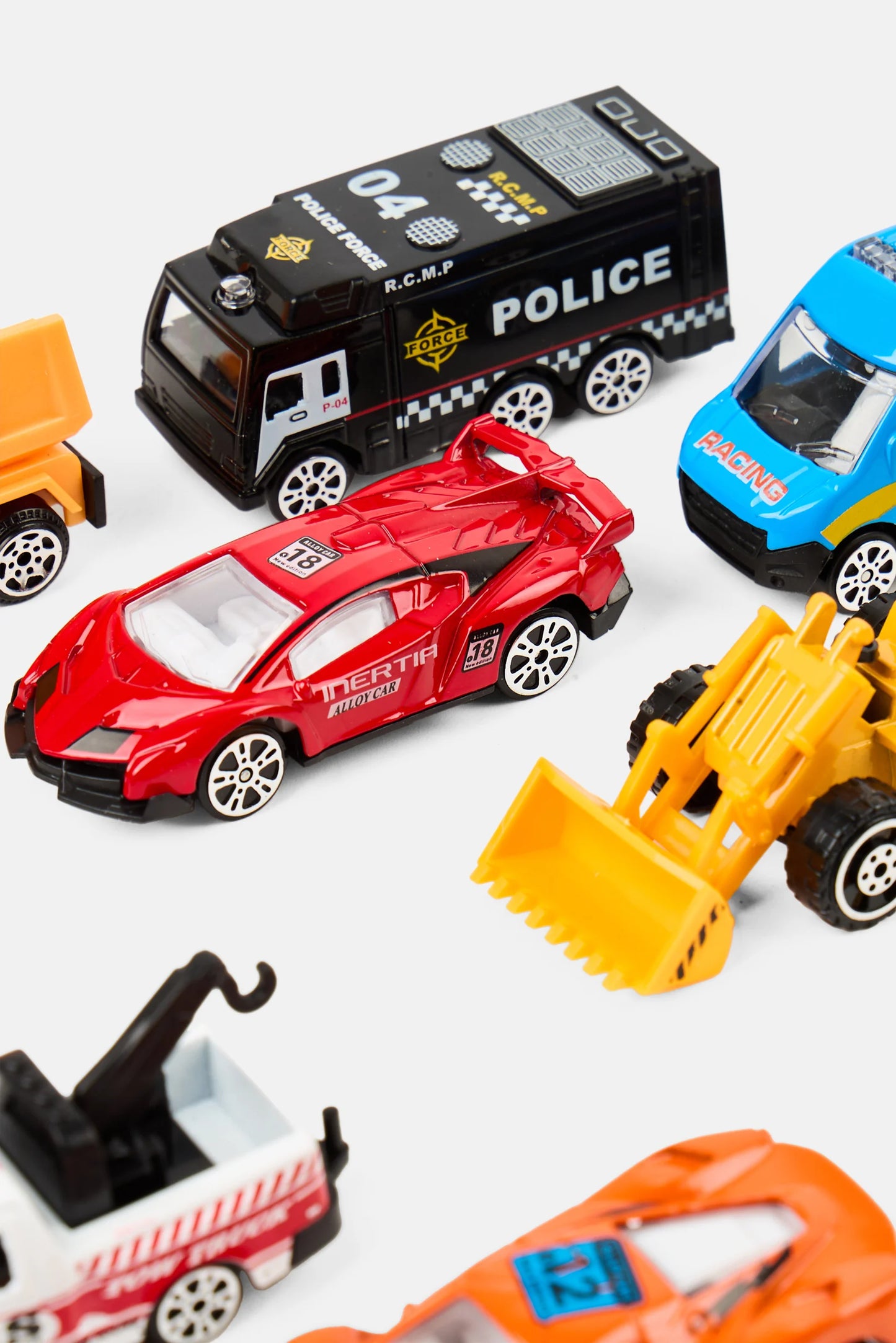 12 Diecast Collectibles Vehicles