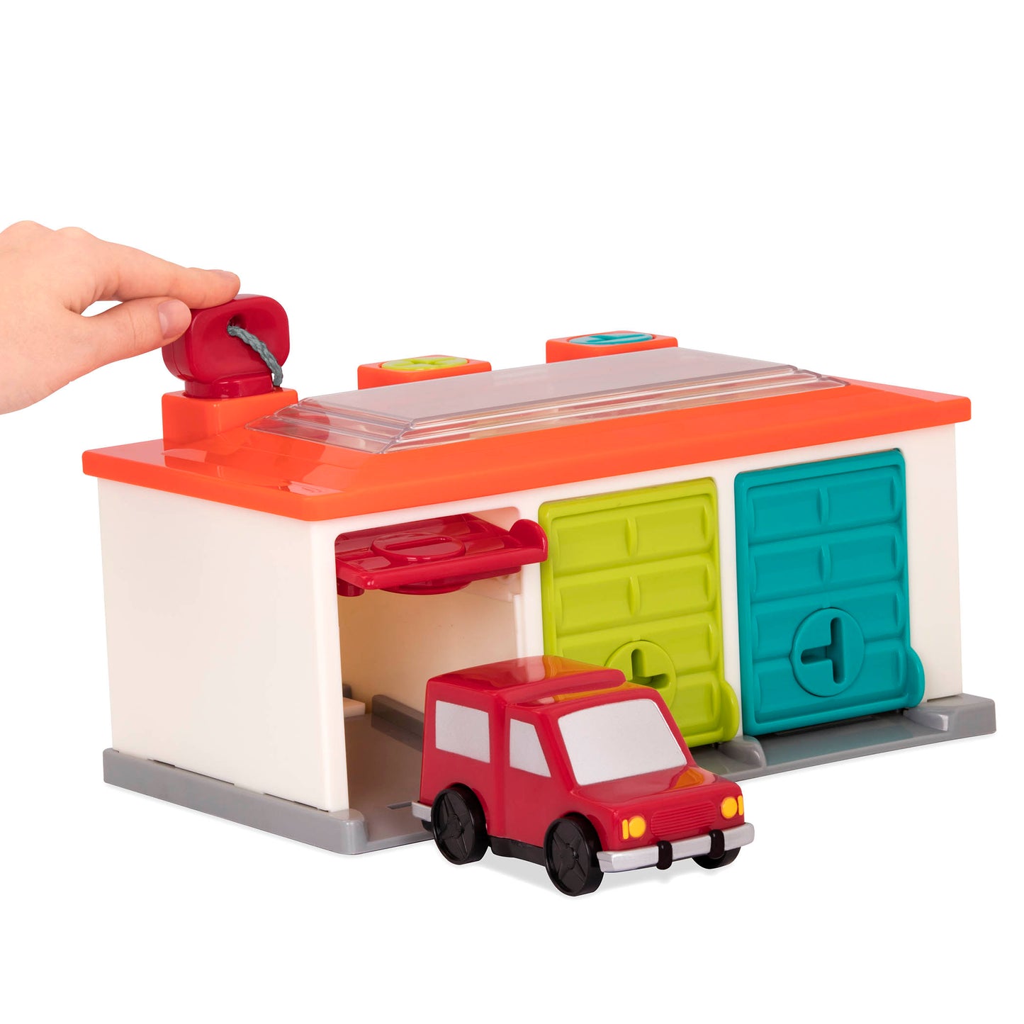 3 CAR GARAGE