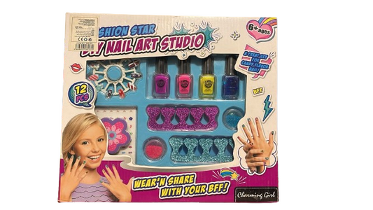 DIY Nail Art Studio